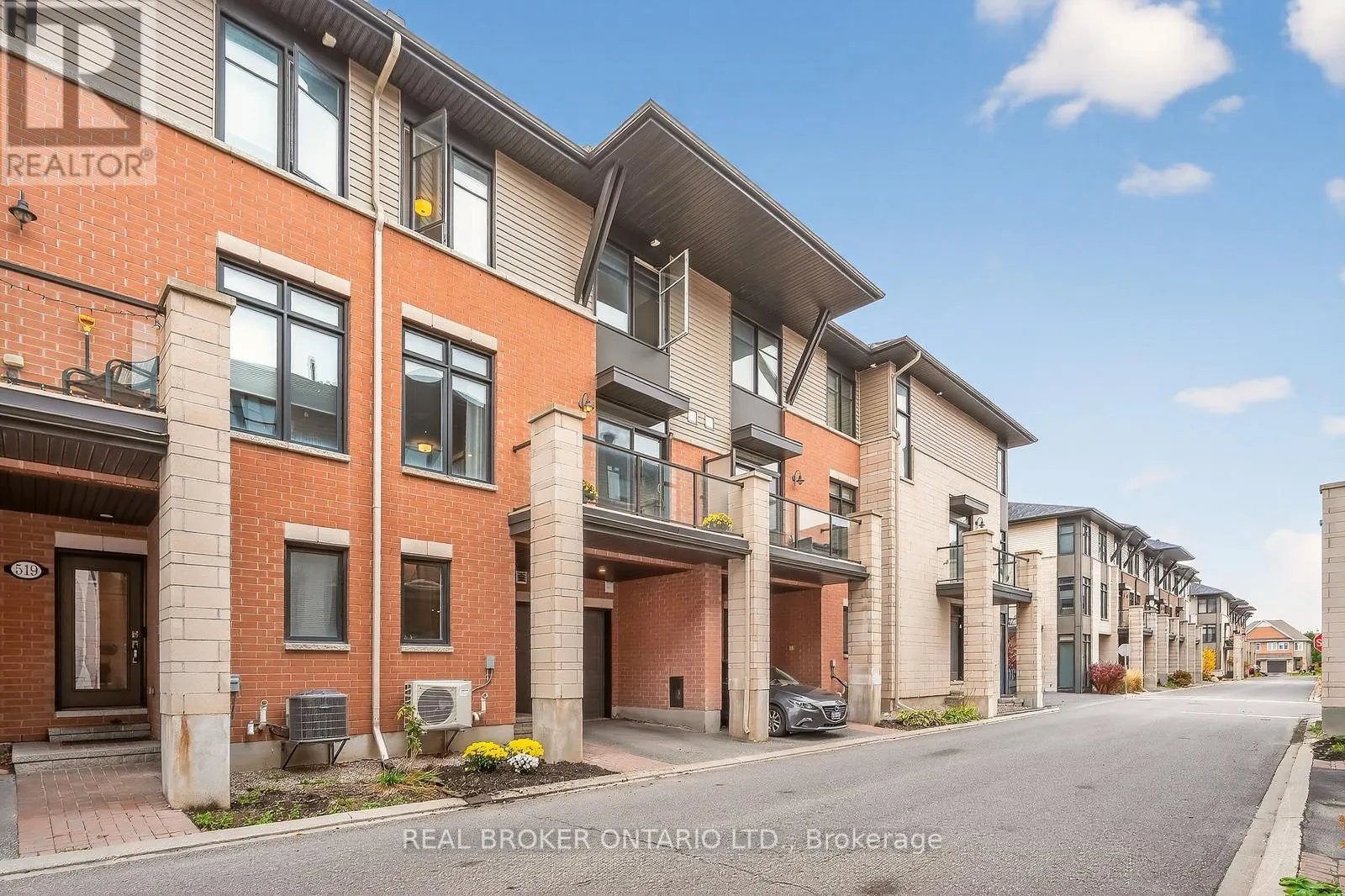 521 CHAPERAL PRIVATE