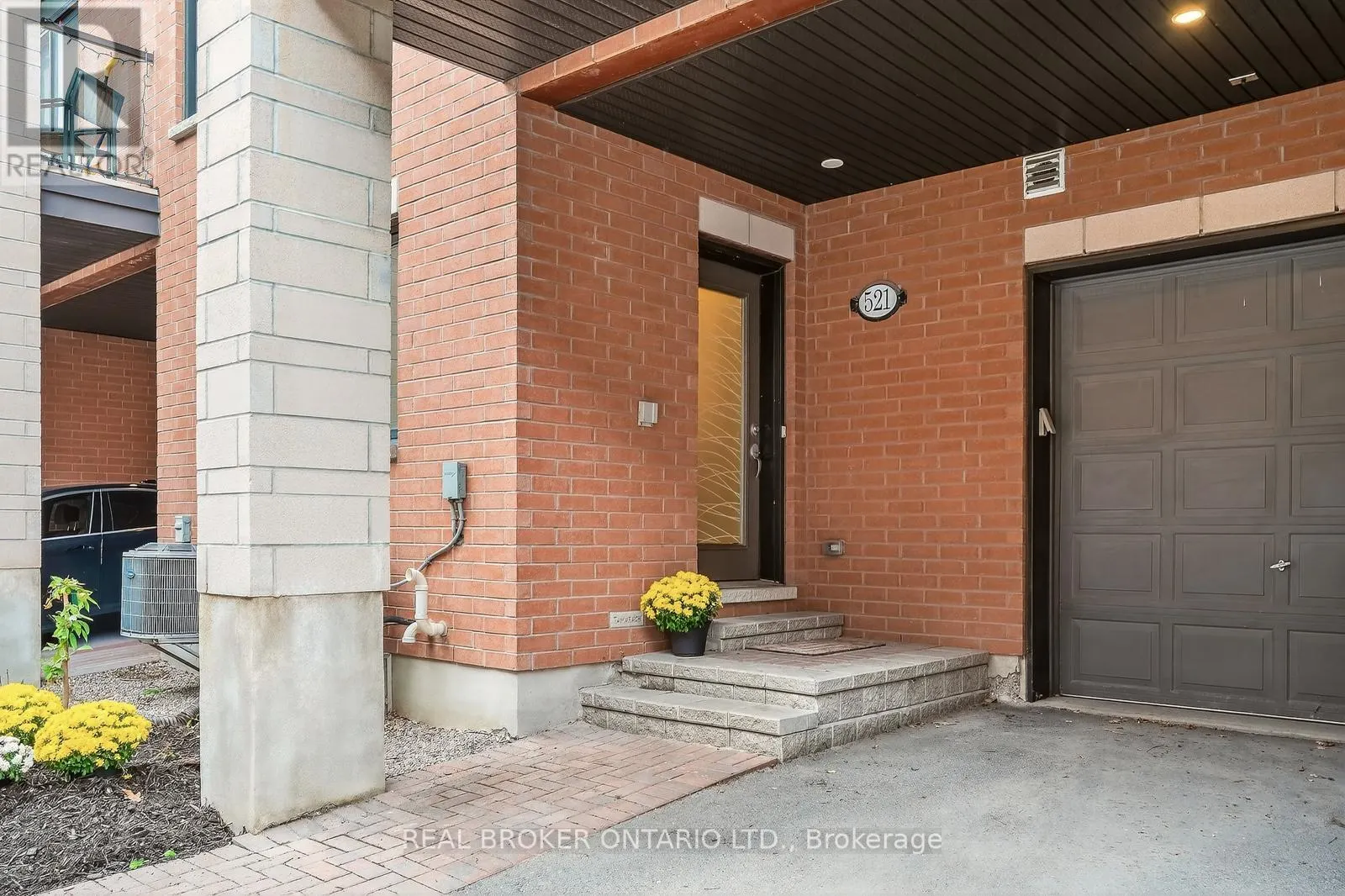 521 CHAPERAL PRIVATE