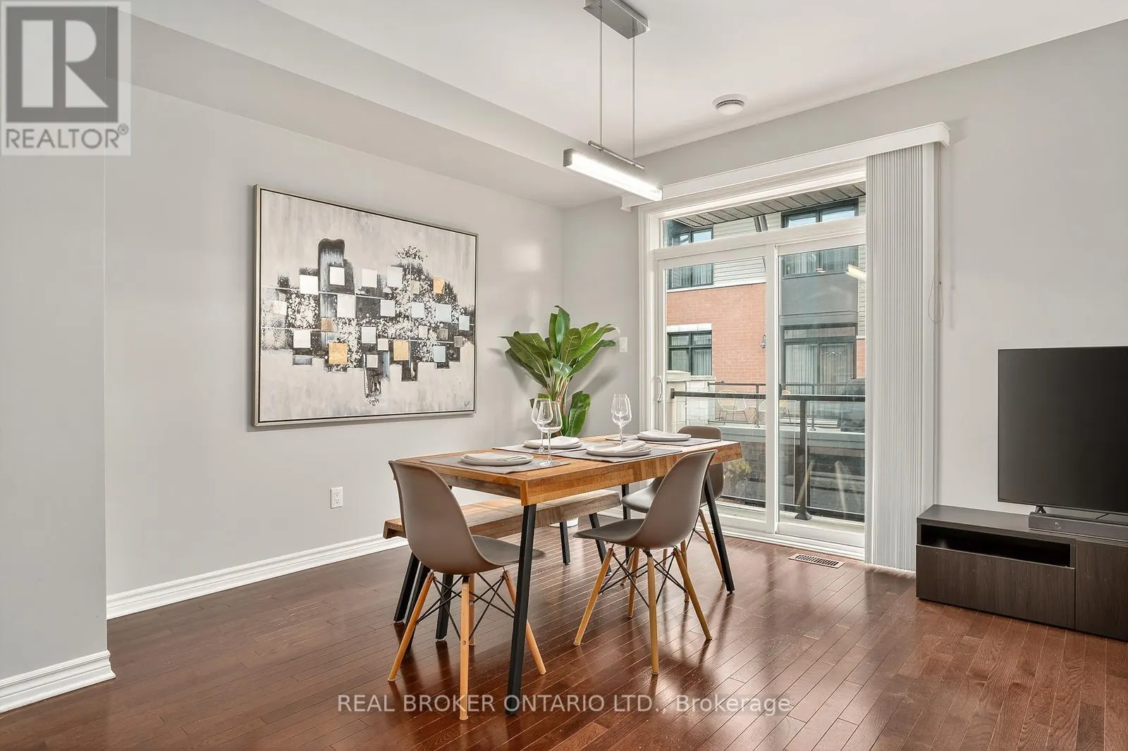 521 CHAPERAL PRIVATE