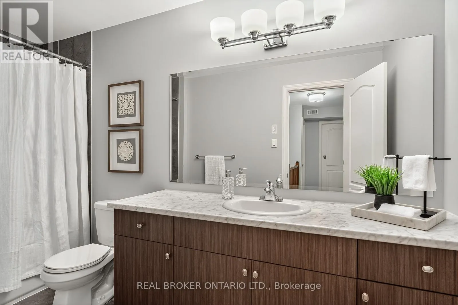 521 CHAPERAL PRIVATE