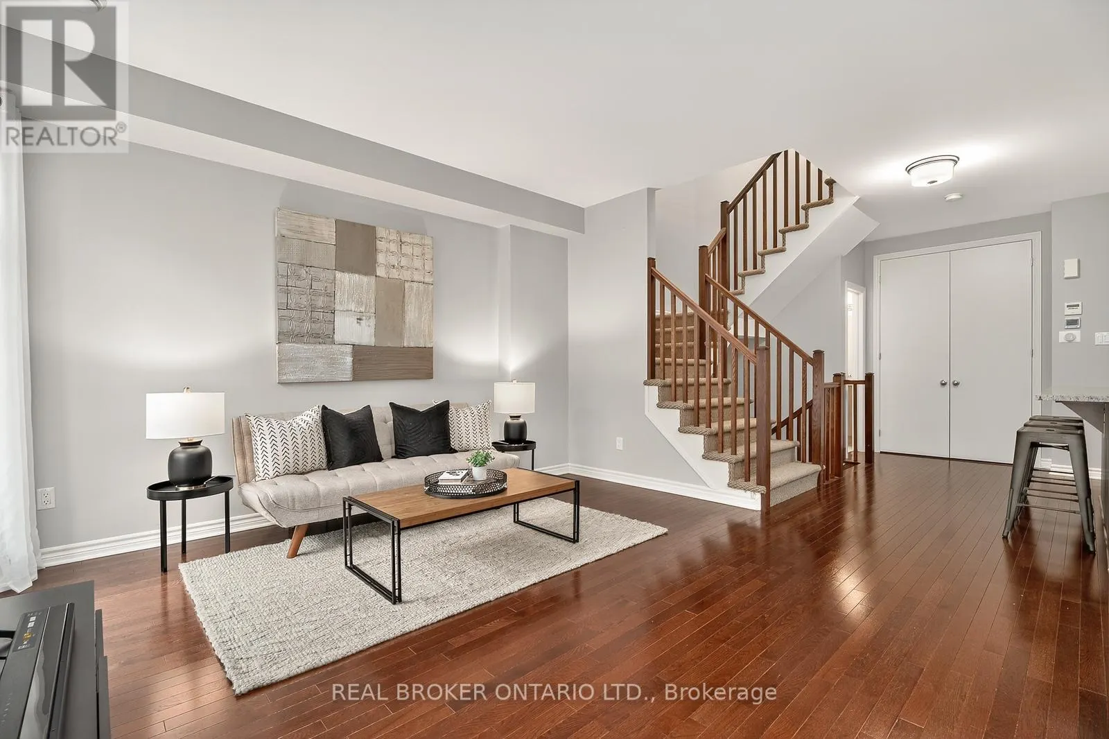 521 CHAPERAL PRIVATE