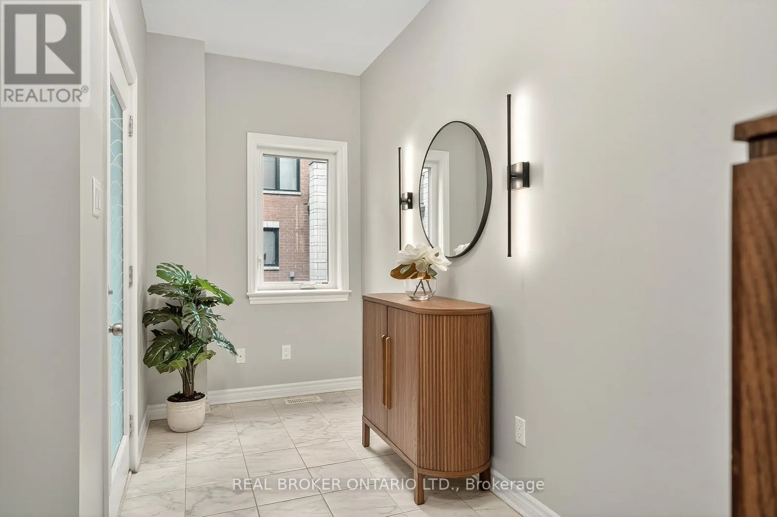 521 CHAPERAL PRIVATE