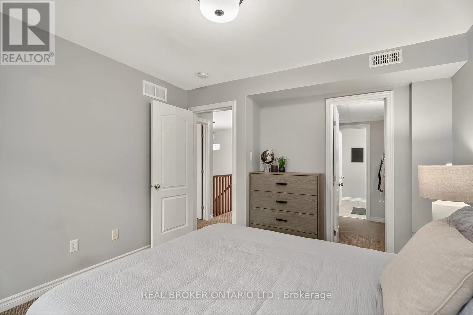 521 CHAPERAL PRIVATE