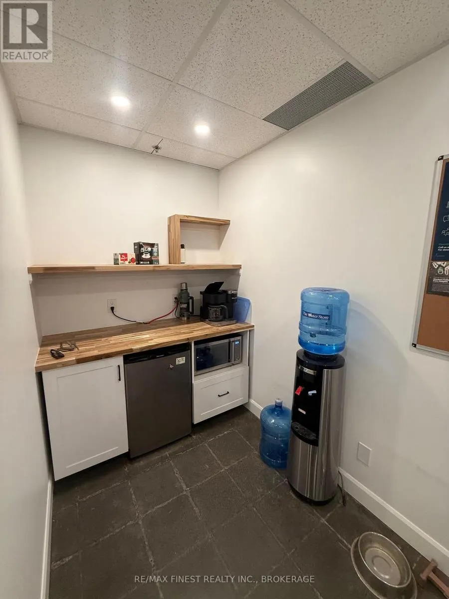 7 - 496 DISCOVERY AVENUE, #7