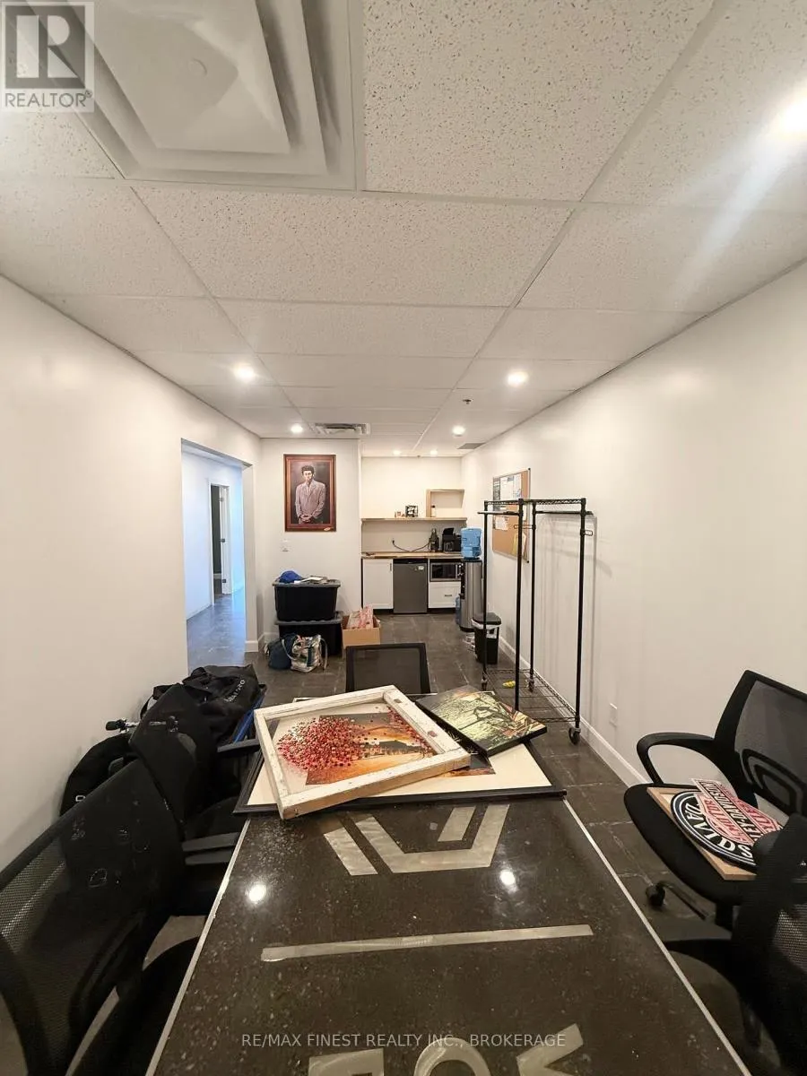 7 - 496 DISCOVERY AVENUE, #7