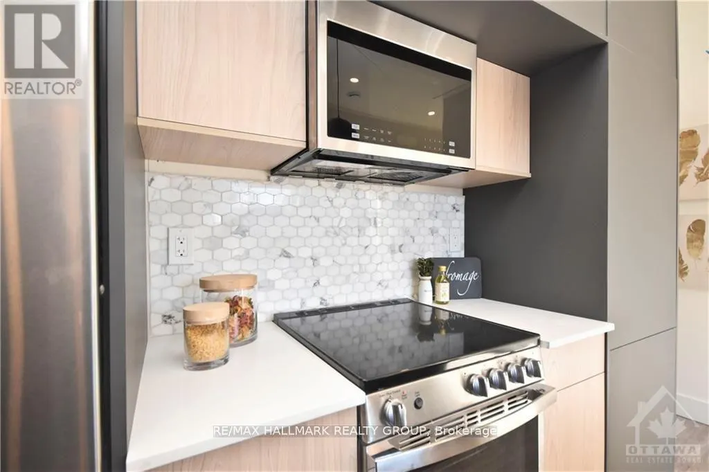 2 - 368 CHAPEL STREET