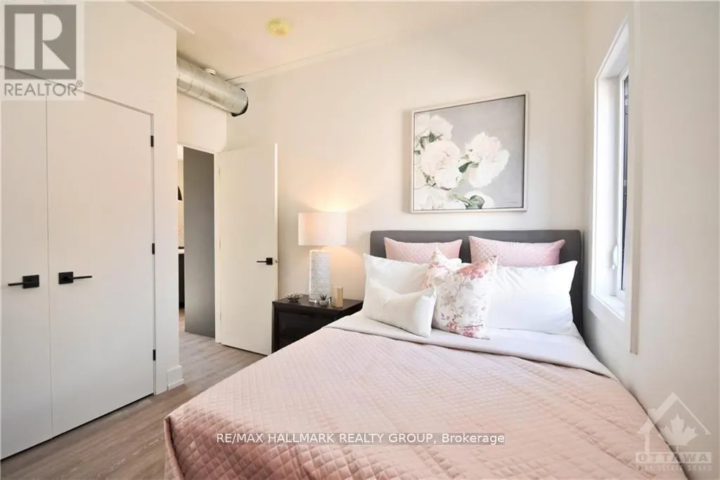 2 - 368 CHAPEL STREET