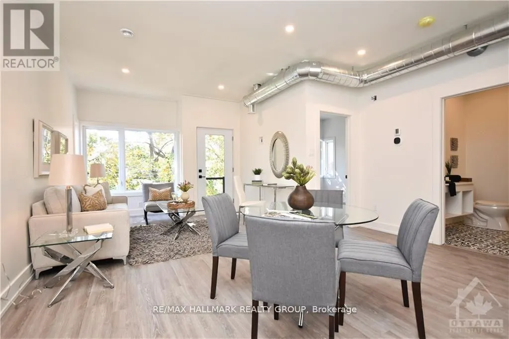 2 - 368 CHAPEL STREET