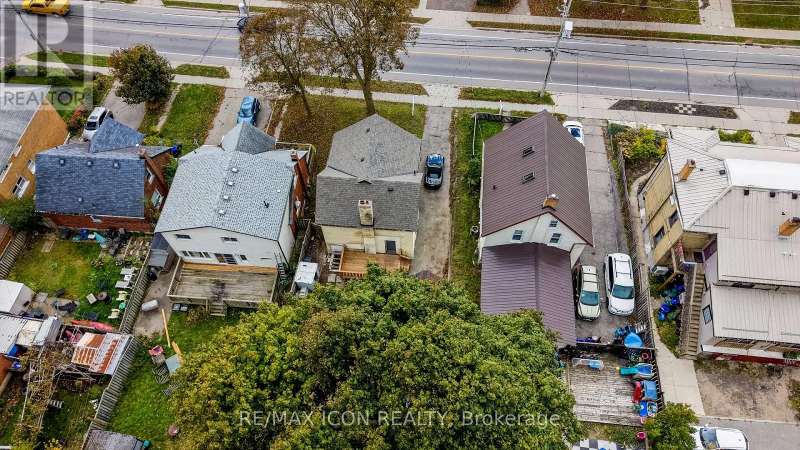 134 COURTLAND AVENUE E