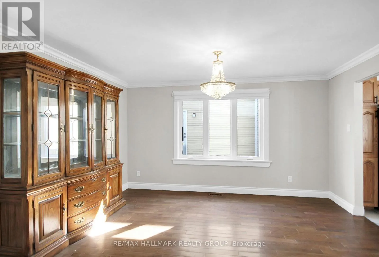 1662 HUNTERS RUN DRIVE