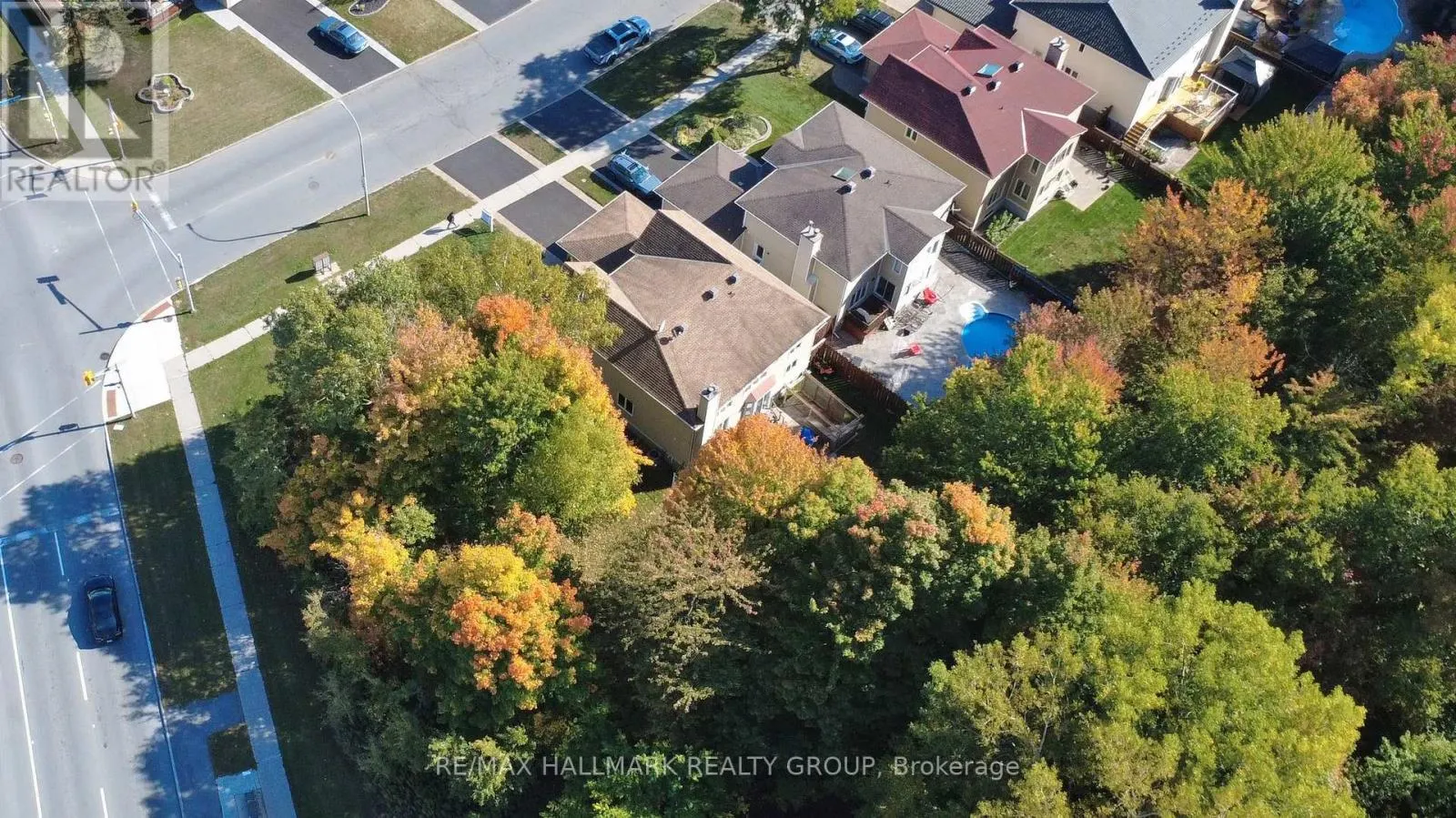 1662 HUNTERS RUN DRIVE