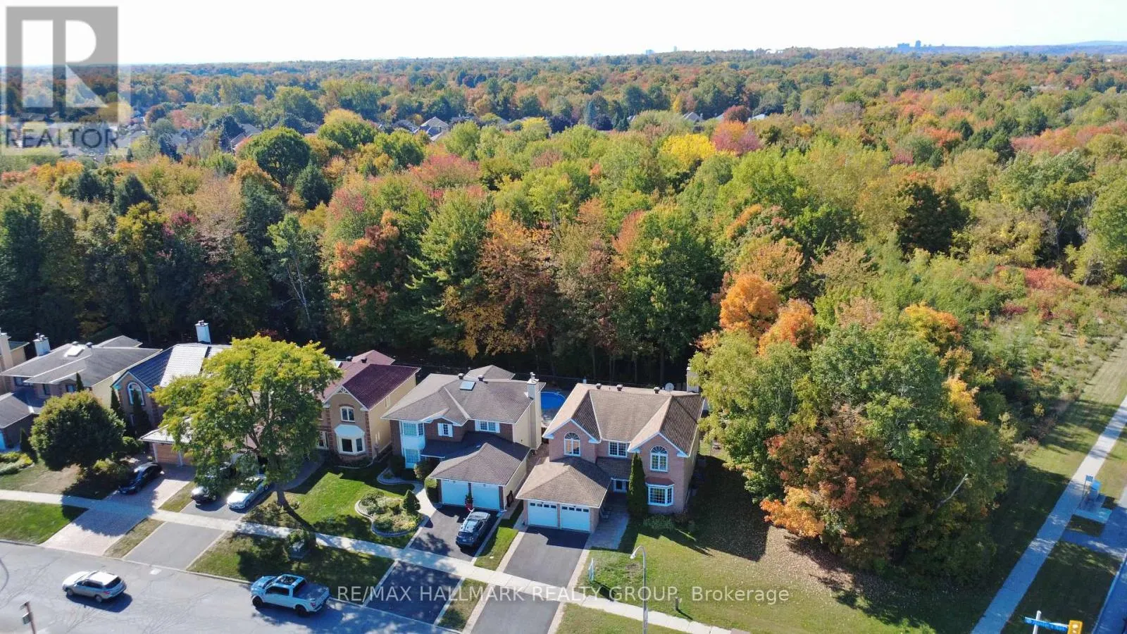 1662 HUNTERS RUN DRIVE