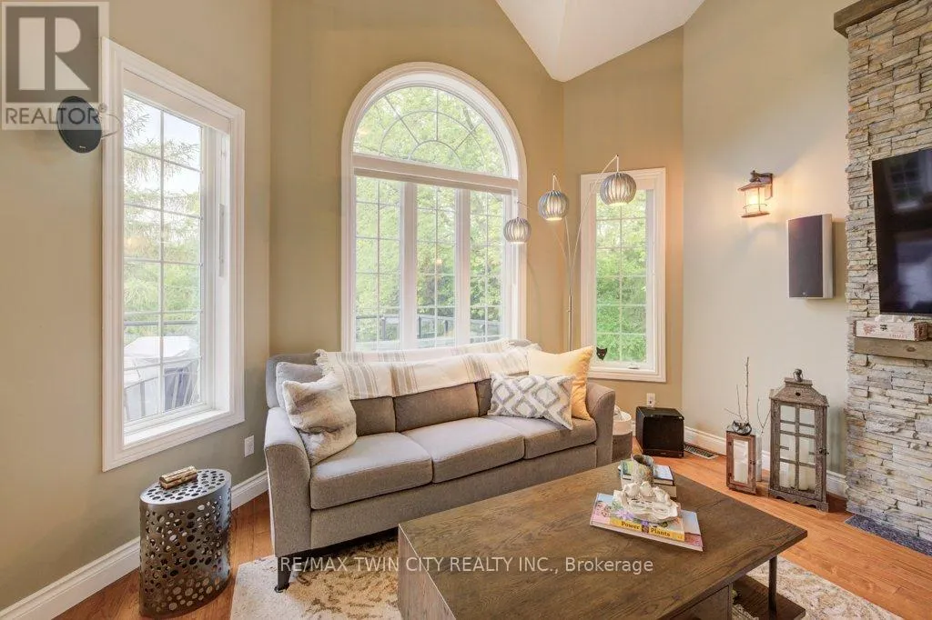 1525 DICKIE SETTLEMENT ROAD