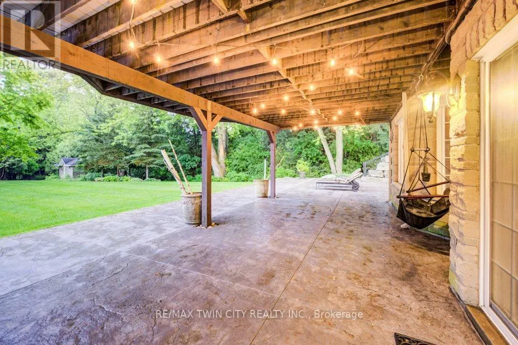 1525 DICKIE SETTLEMENT ROAD