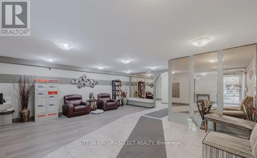 408 - 1102 JALNA BOULEVARD, #408