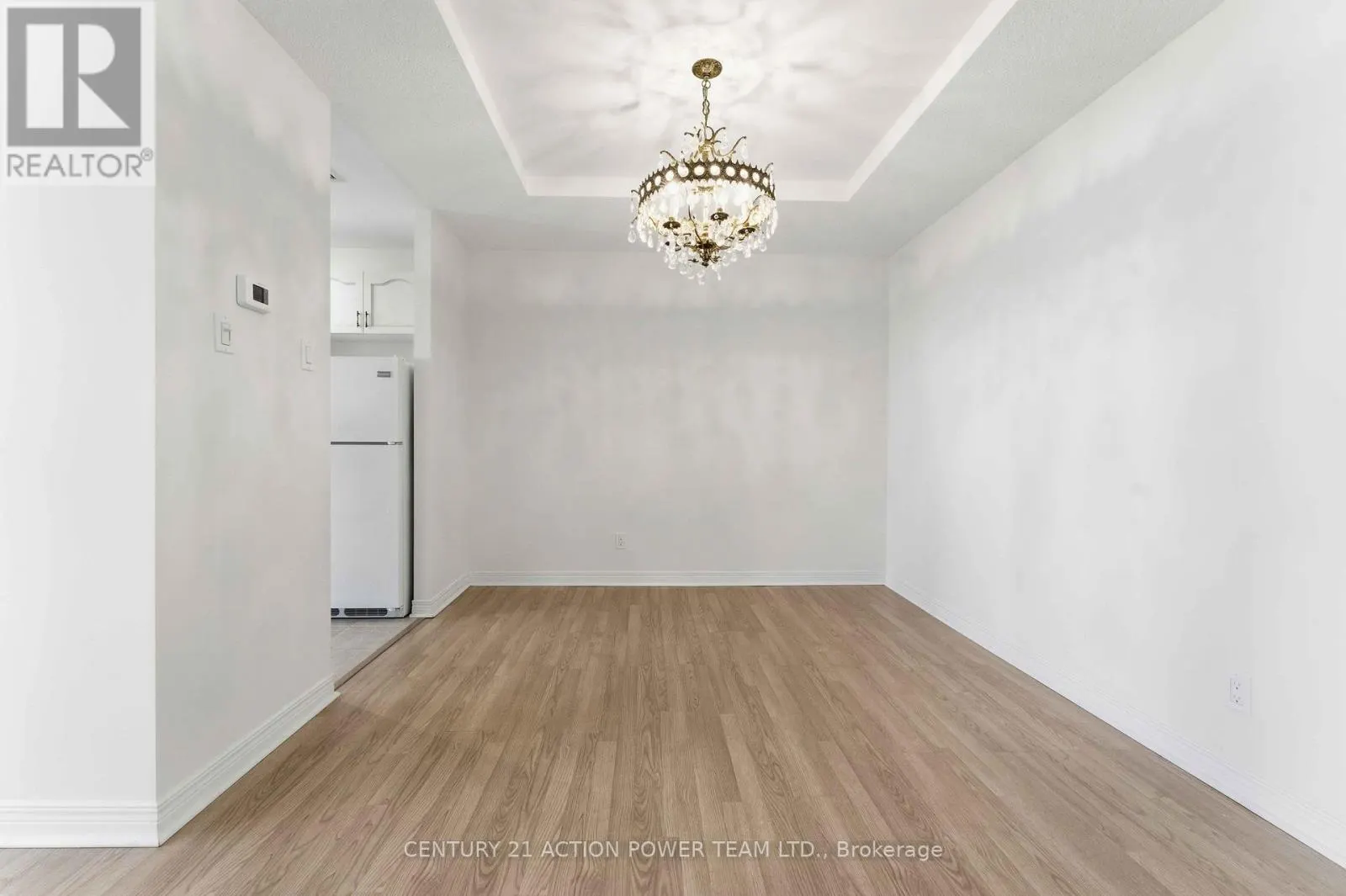 1216 - 100 GRANT CARMEN DRIVE