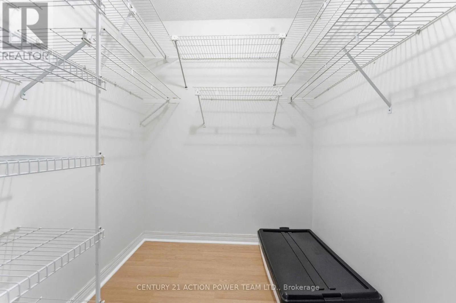 1216 - 100 GRANT CARMEN DRIVE