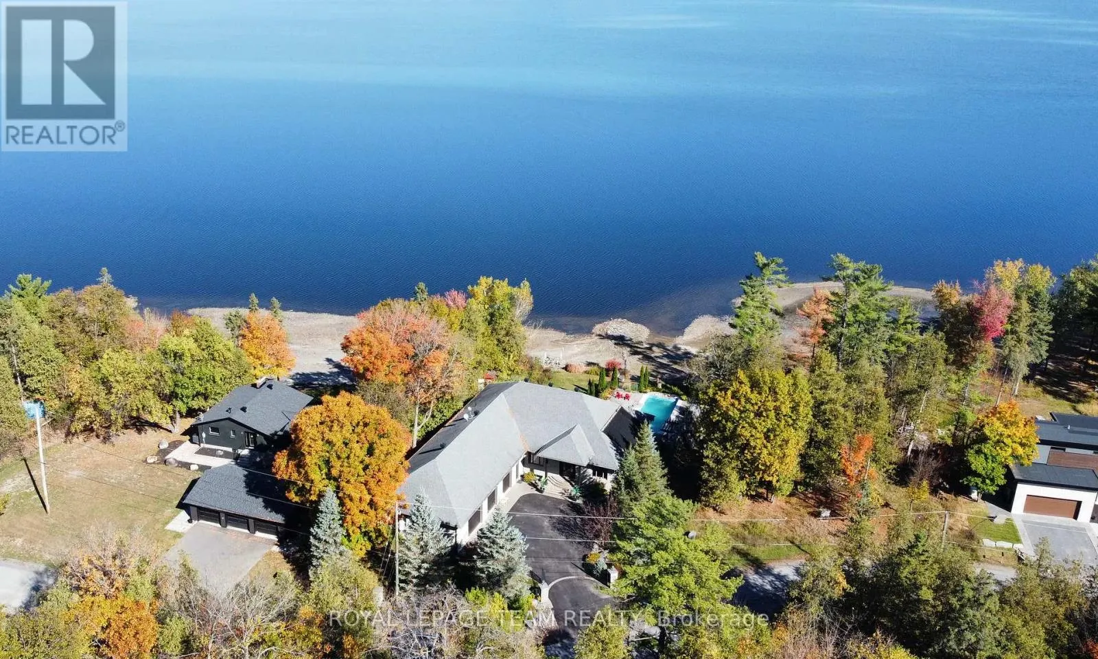 3886 ARMITAGE AVENUE