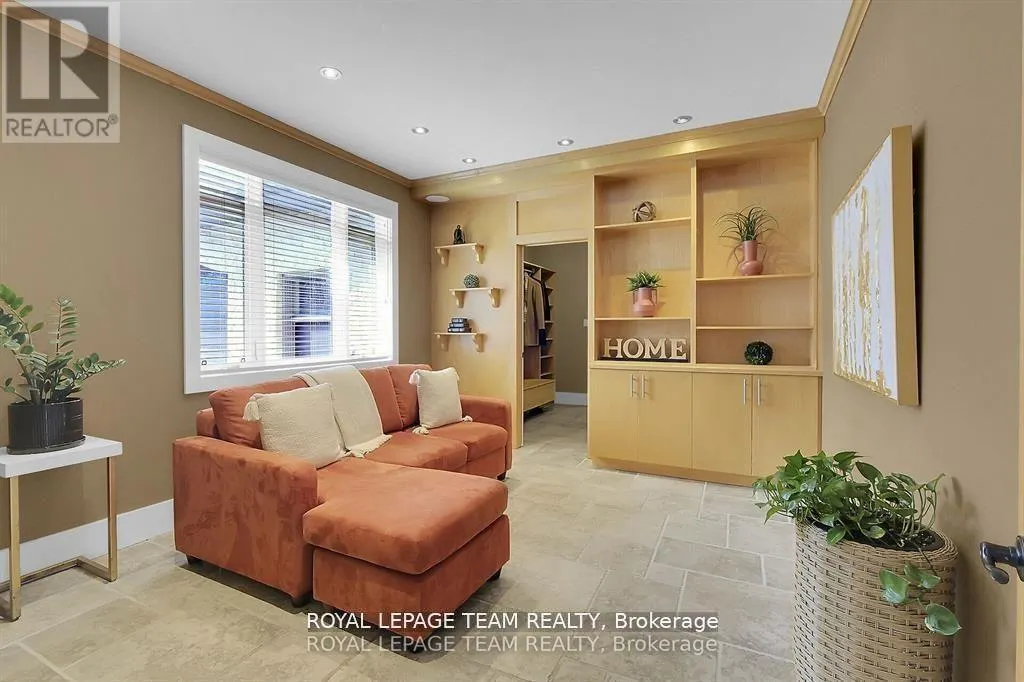 3886 ARMITAGE AVENUE