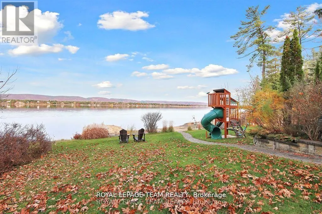 3886 ARMITAGE AVENUE