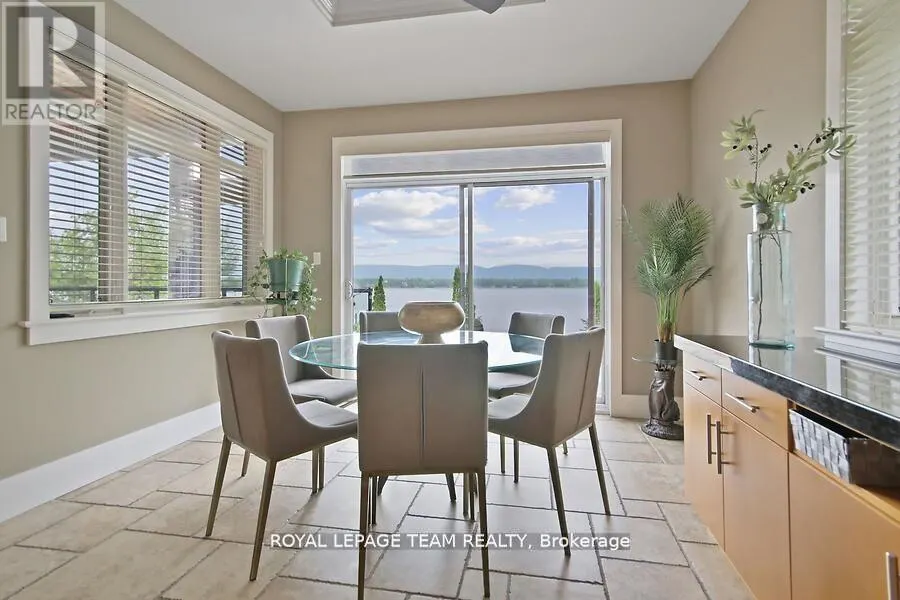 3886 ARMITAGE AVENUE