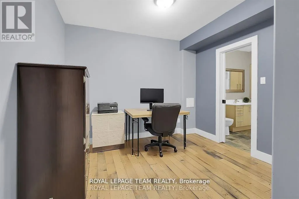 3886 ARMITAGE AVENUE