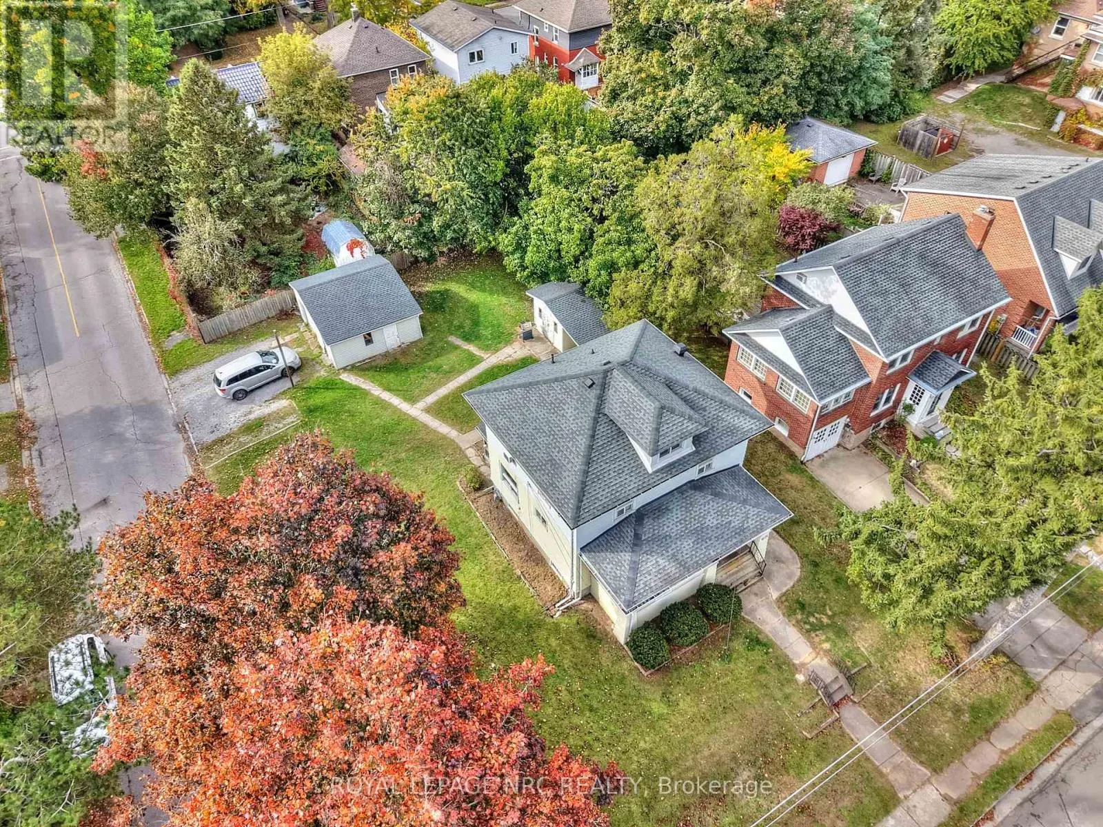 6173 PINE GROVE AVENUE