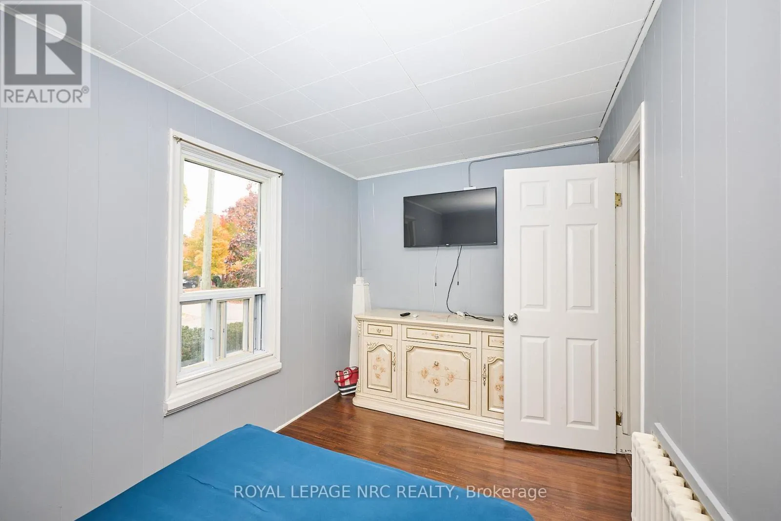 6173 PINE GROVE AVENUE