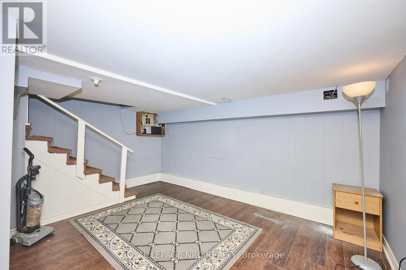 6173 PINE GROVE AVENUE