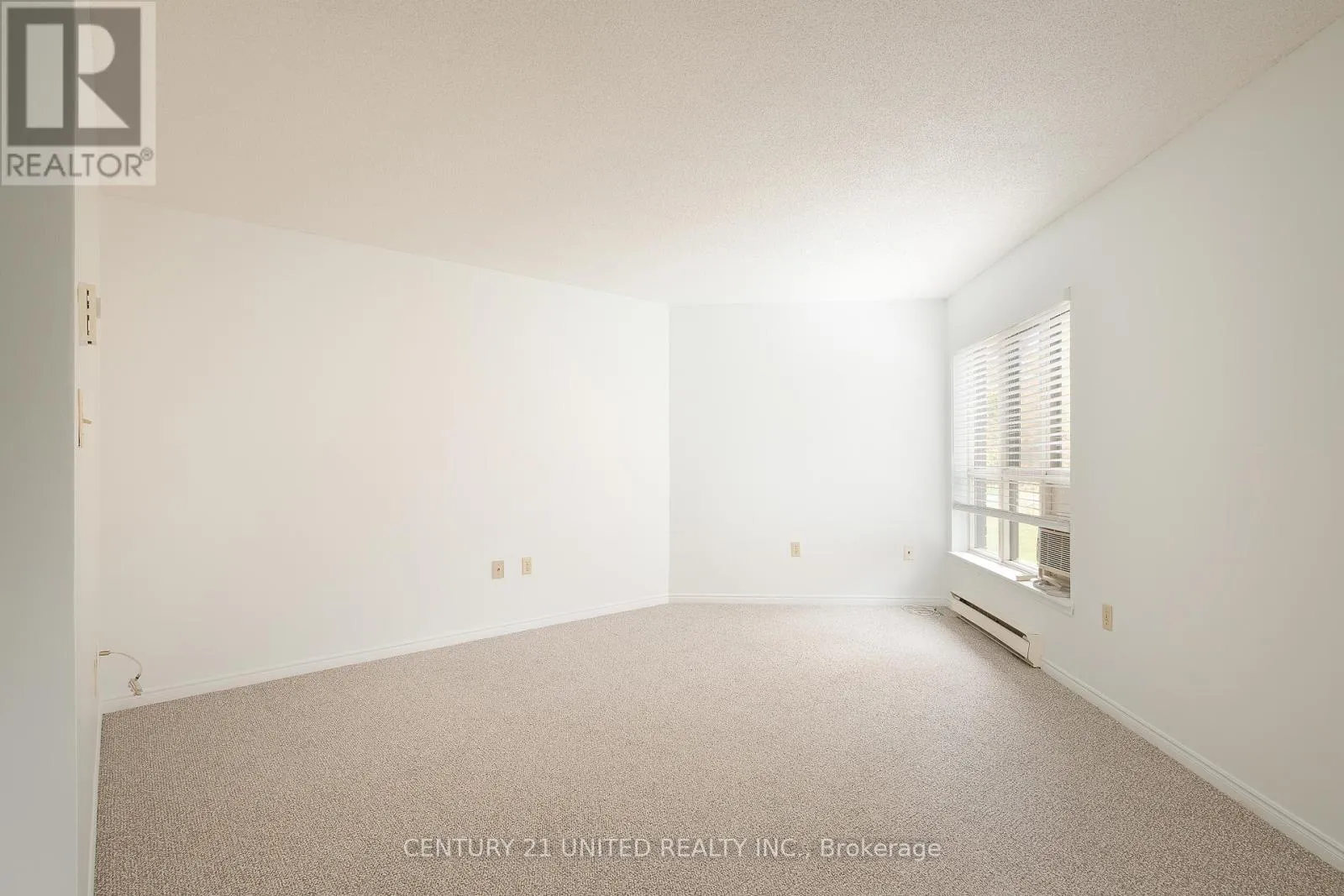 222 - 921 ARMOUR ROAD, #222