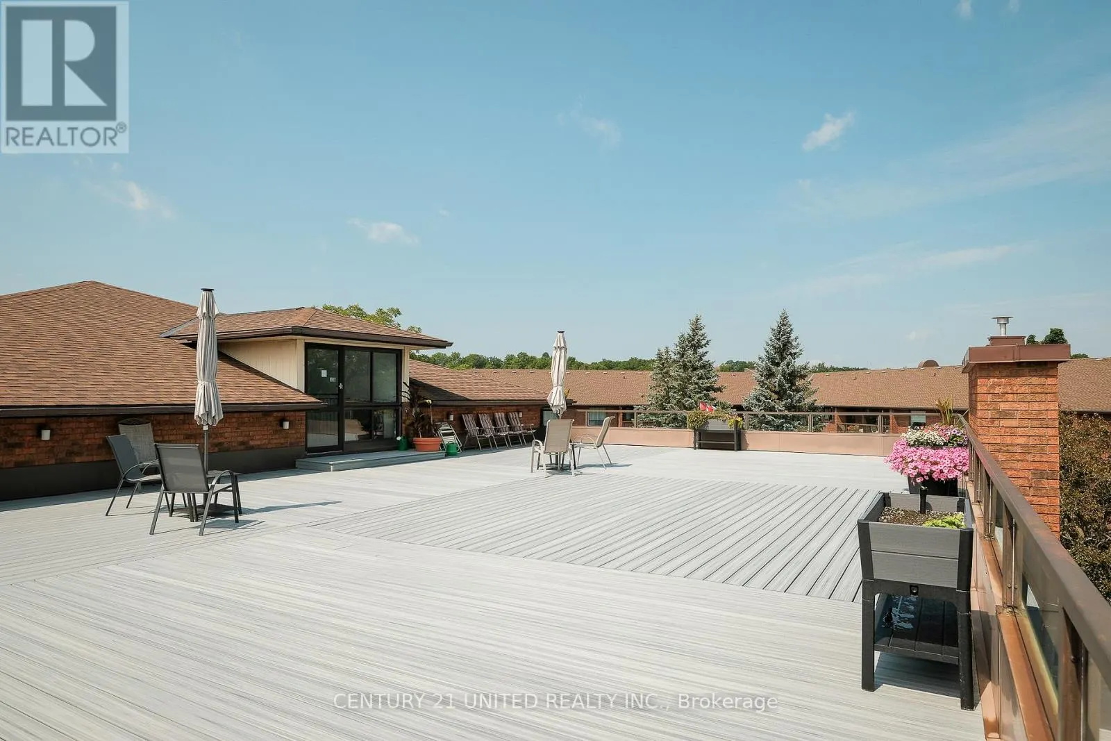 222 - 921 ARMOUR ROAD, #222