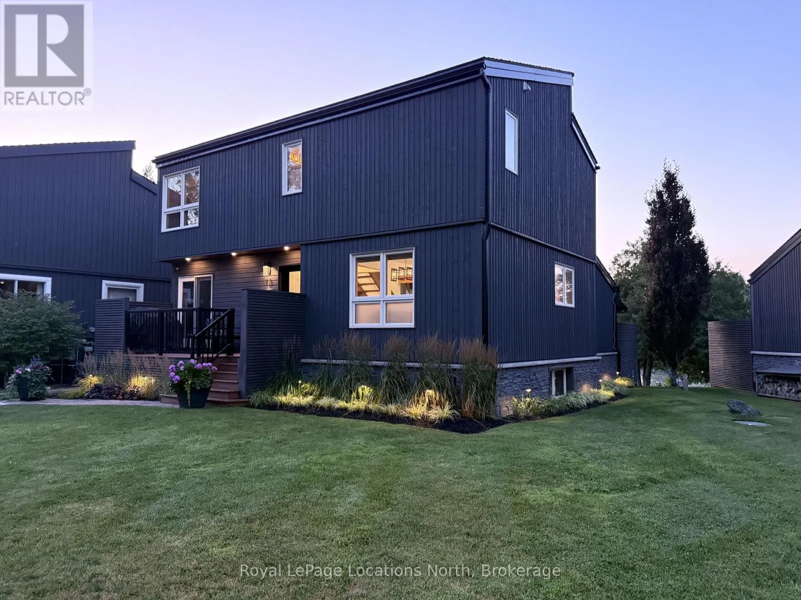 10 - 116 HIDDEN LAKE ROAD, #10