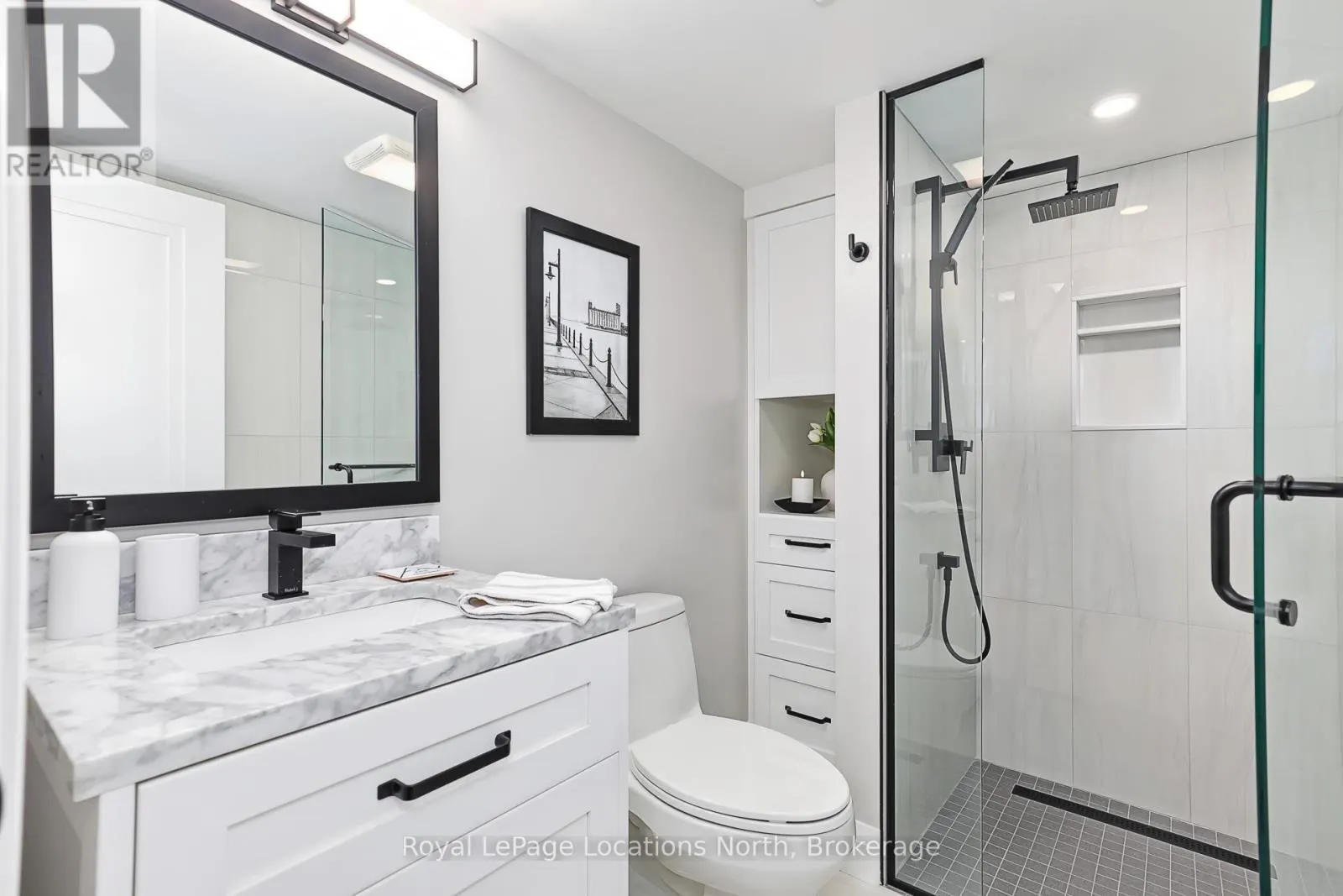 10 - 116 HIDDEN LAKE ROAD, #10