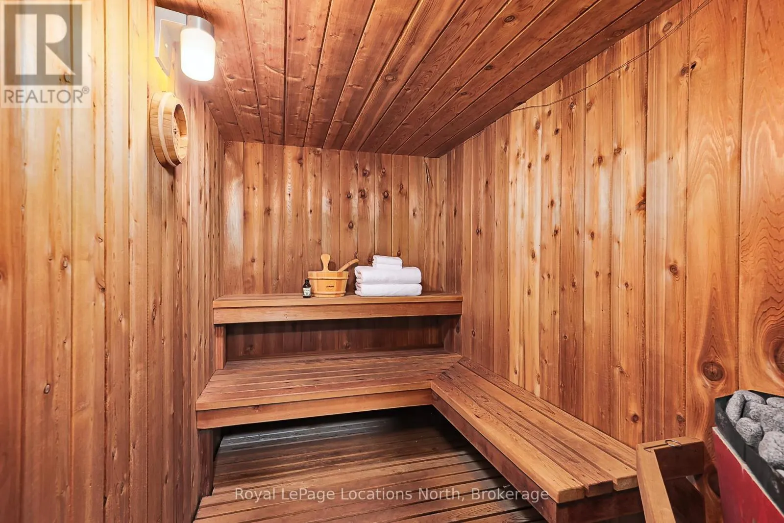 10 - 116 HIDDEN LAKE ROAD, #10