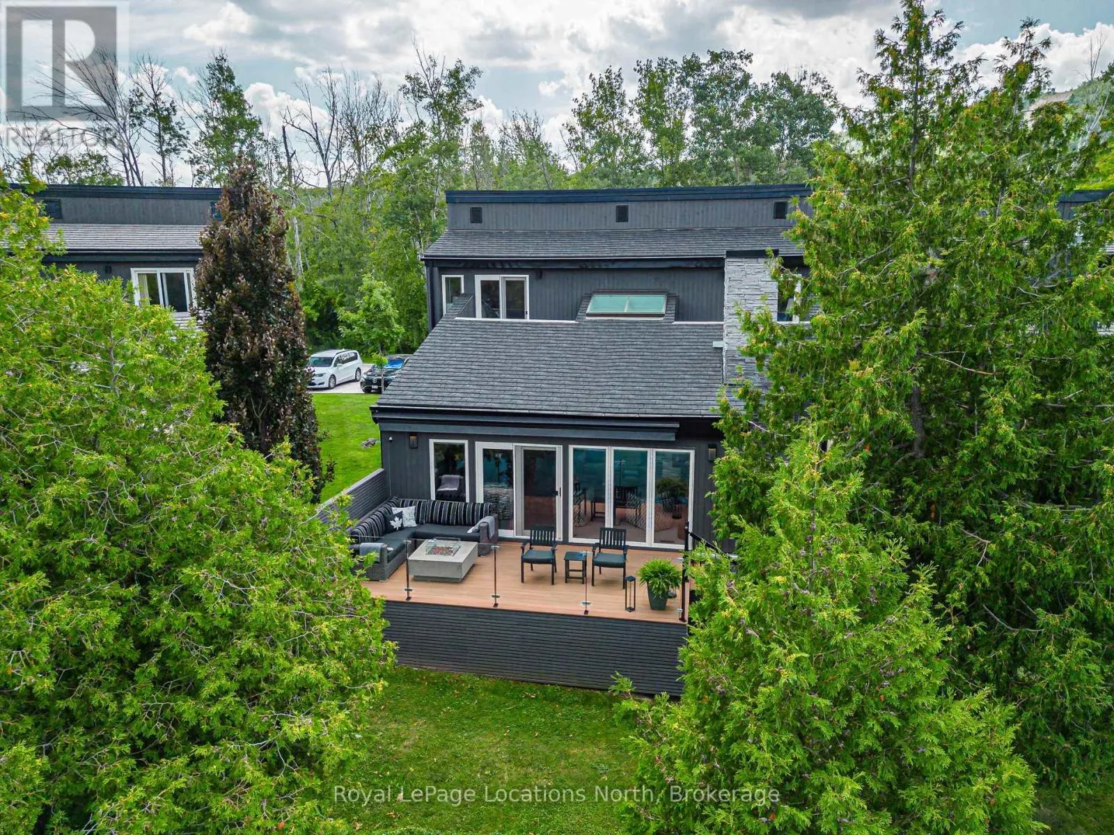 10 - 116 HIDDEN LAKE ROAD, #10