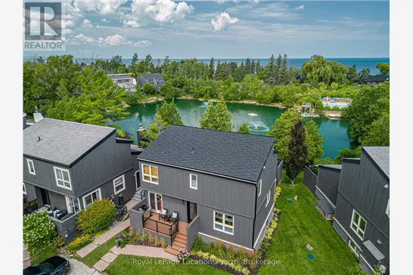 10 - 116 HIDDEN LAKE ROAD, #10