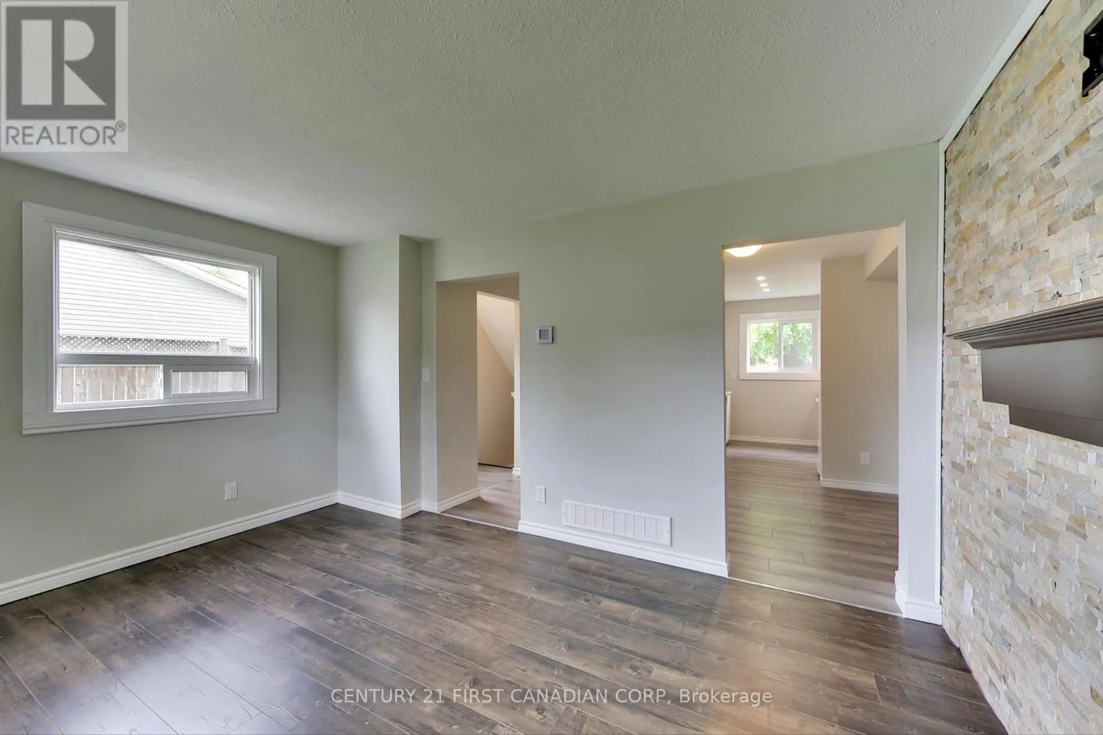 355 SOMERSET CRESCENT