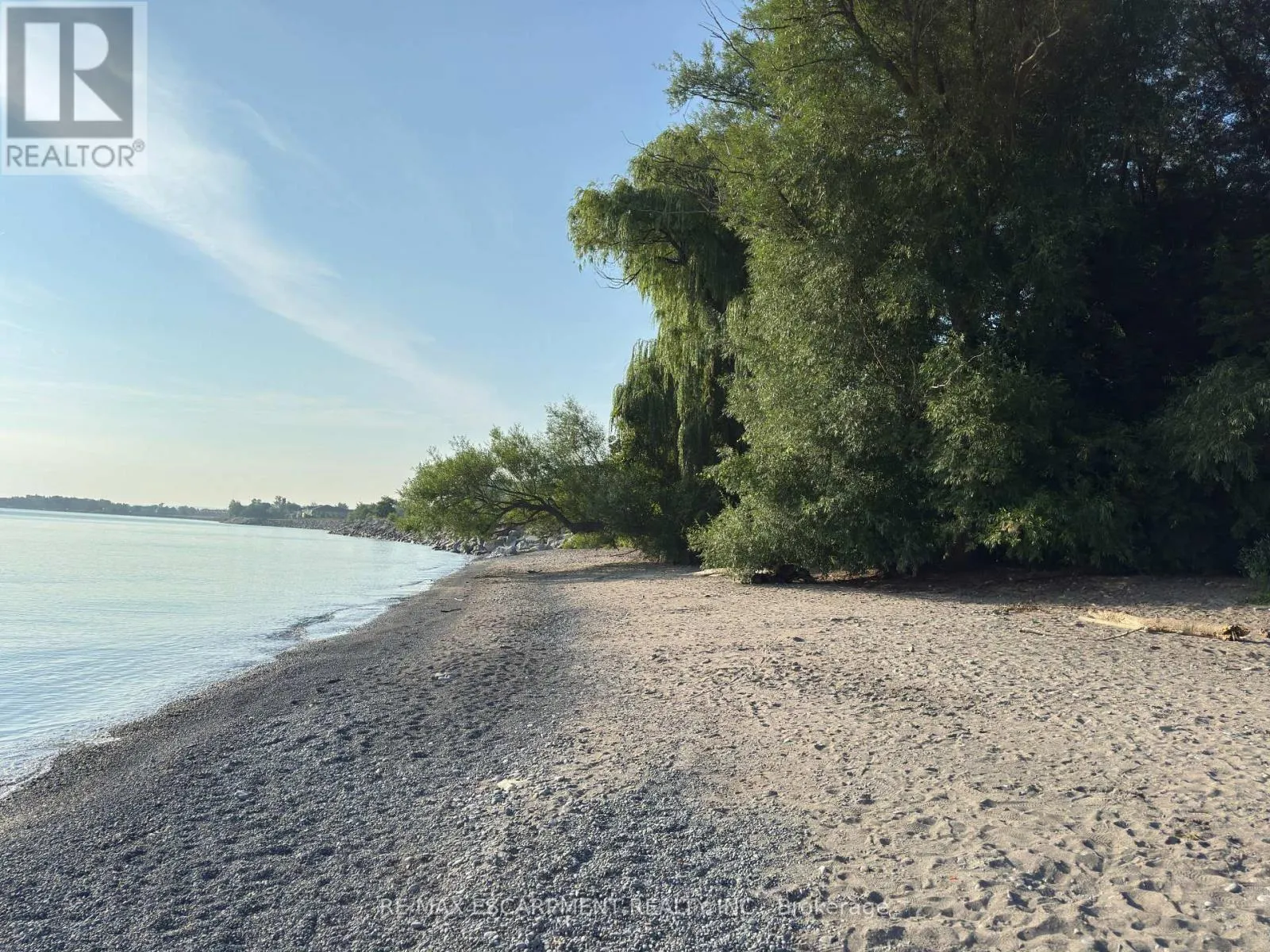 313 - 35 SOUTHSHORE CRESCENT