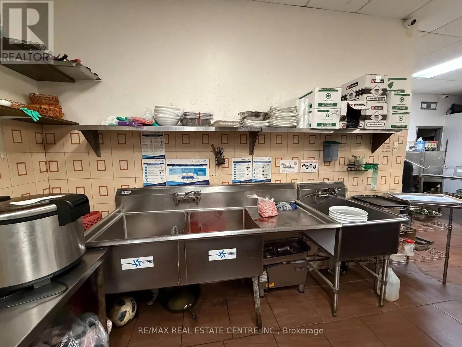 103A - 265 KING GEORGE ROAD