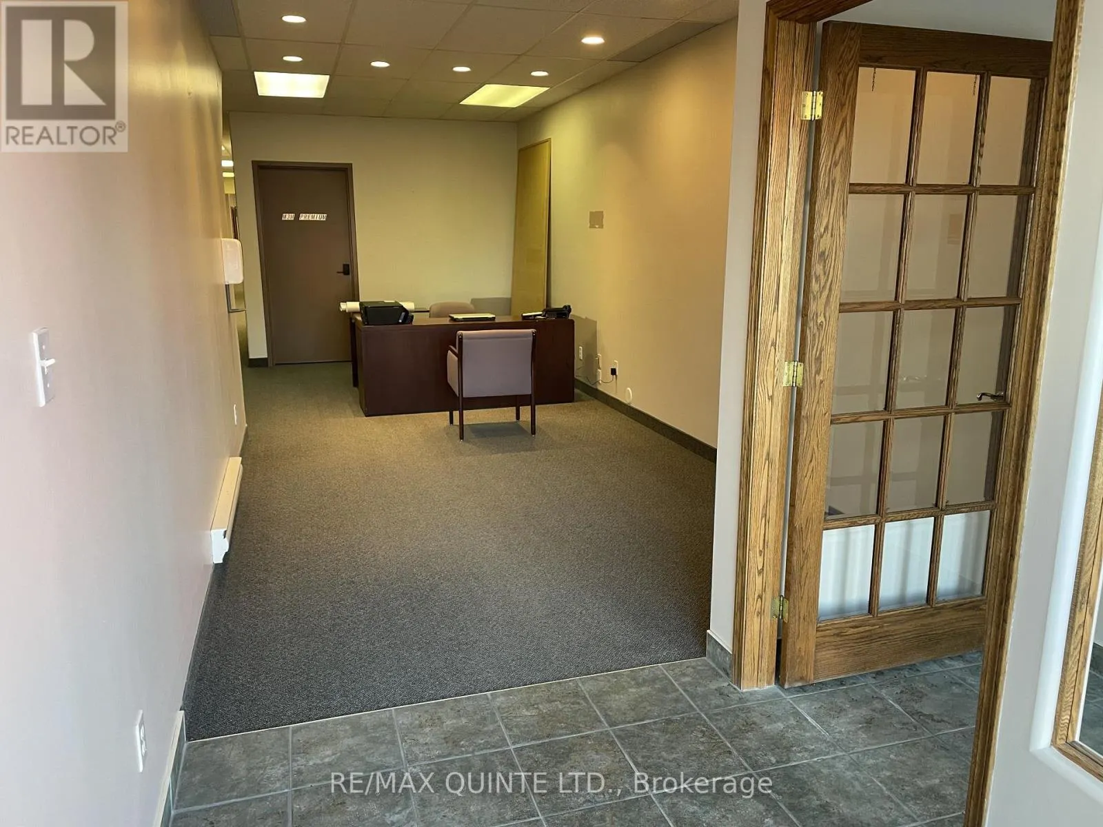 UNIT 1 - 69-71 DUNDAS STREET W, #Unit 1