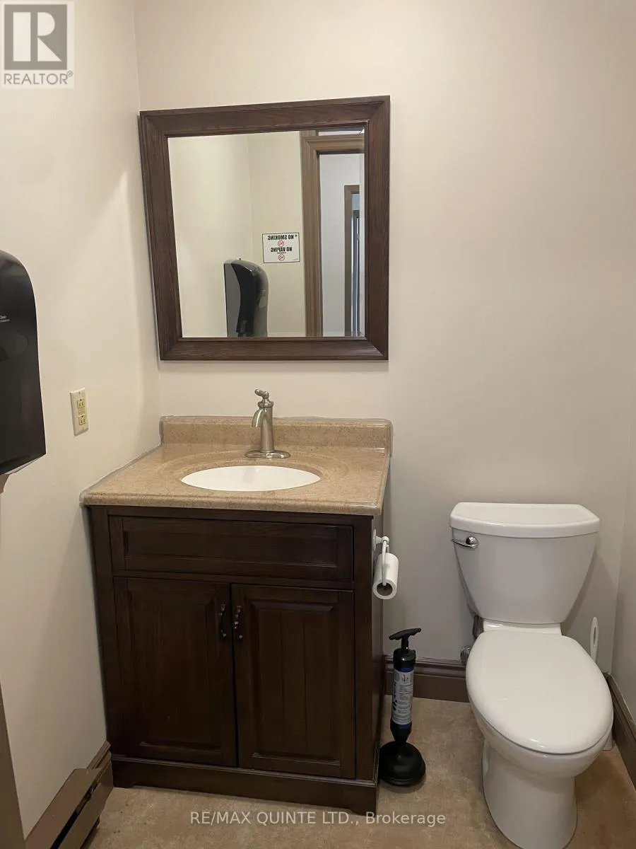 UNIT 1 - 69-71 DUNDAS STREET W, #Unit 1