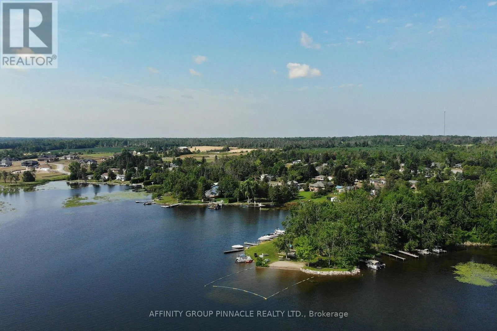 11 LAKEVIEW CRESCENT