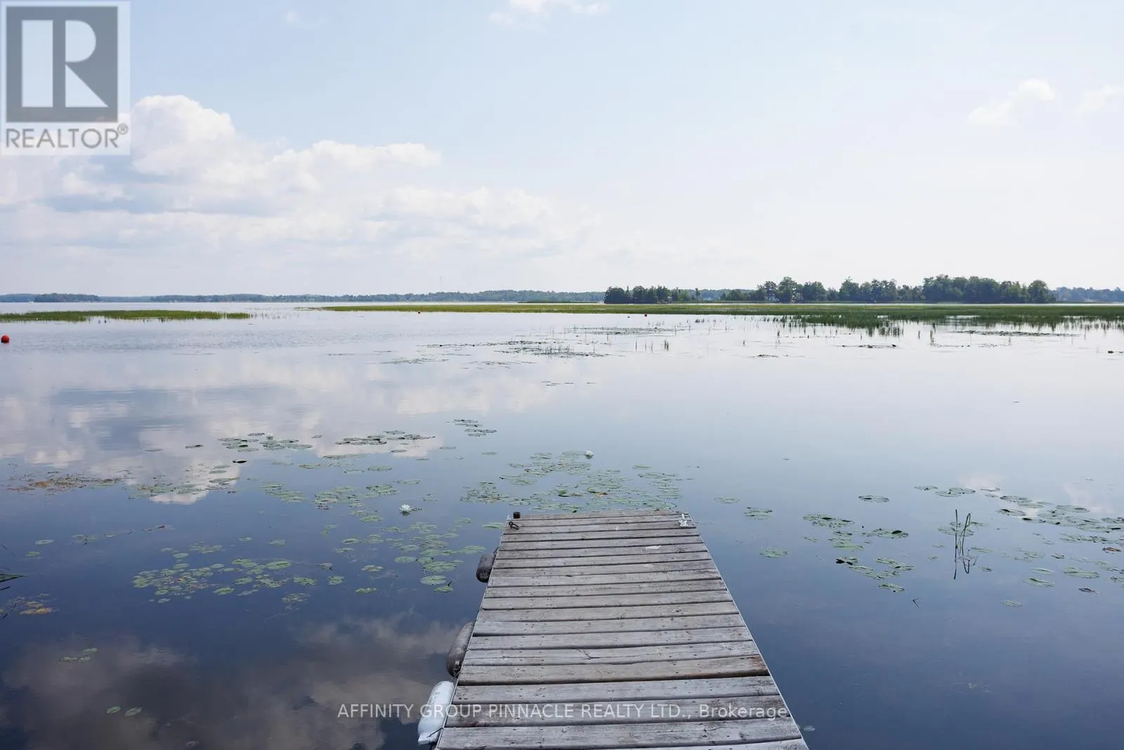 11 LAKEVIEW CRESCENT