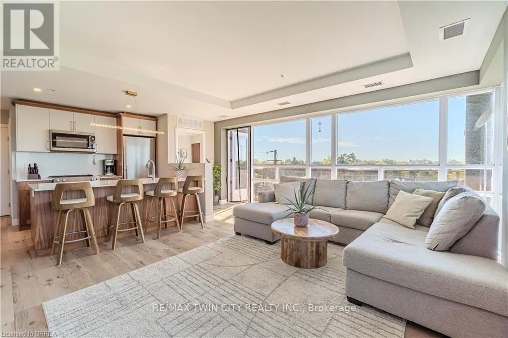 404 - 34 NORMAN STREET