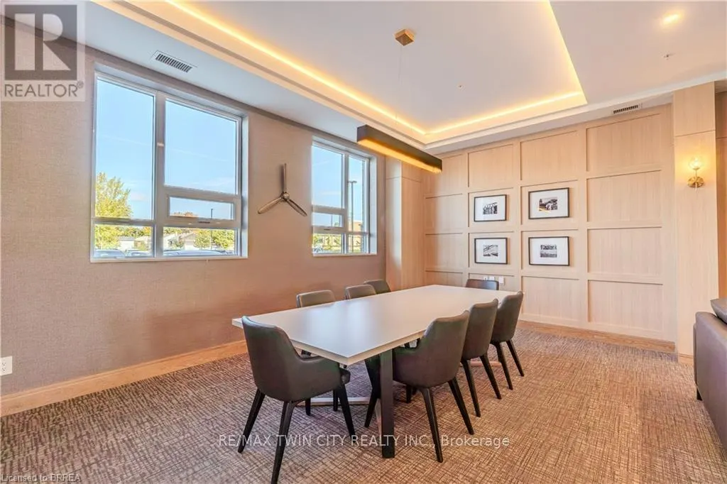 404 - 34 NORMAN STREET