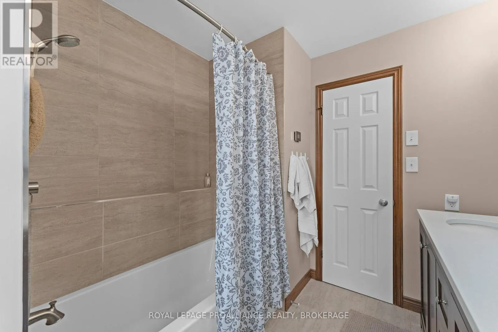 995 AUDEN PARK DRIVE