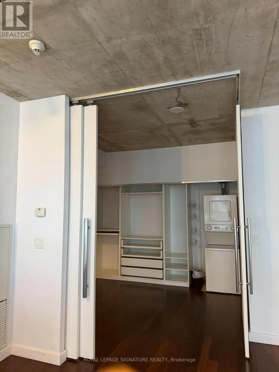 1004 - 179 GEORGE STREET