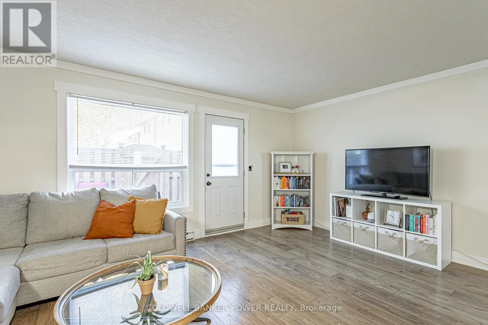 154 - 166 SOUTHDALE ROAD W, #154