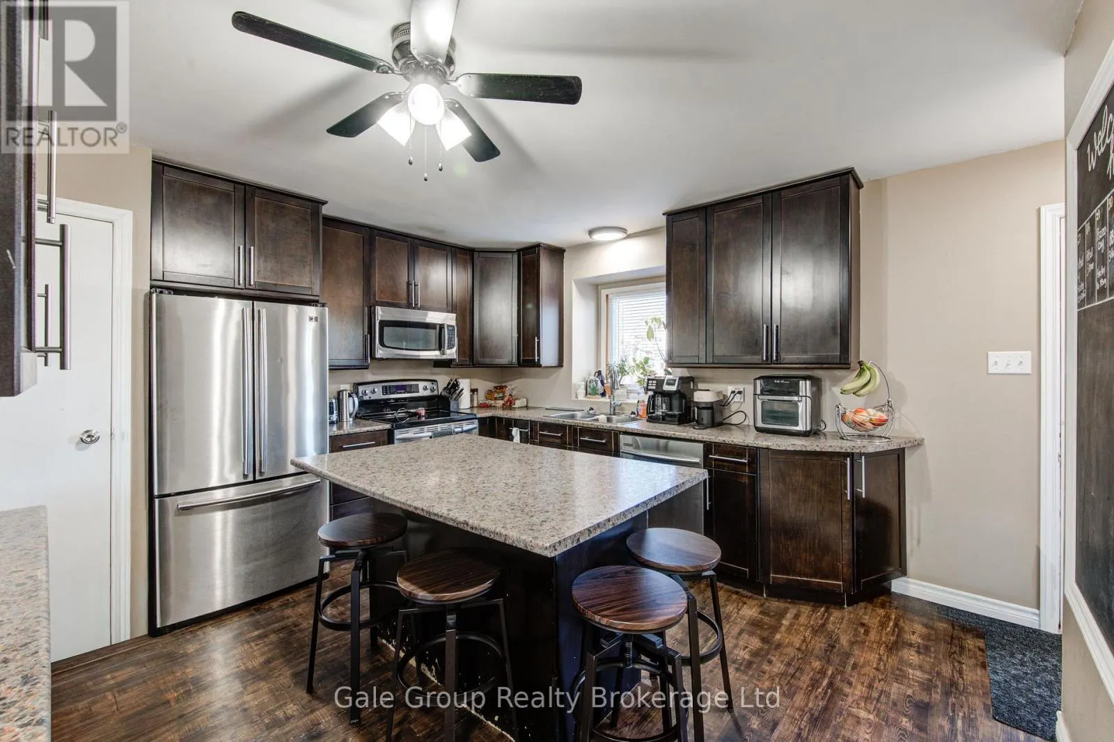 2 - 1193 NELLIS STREET, #2