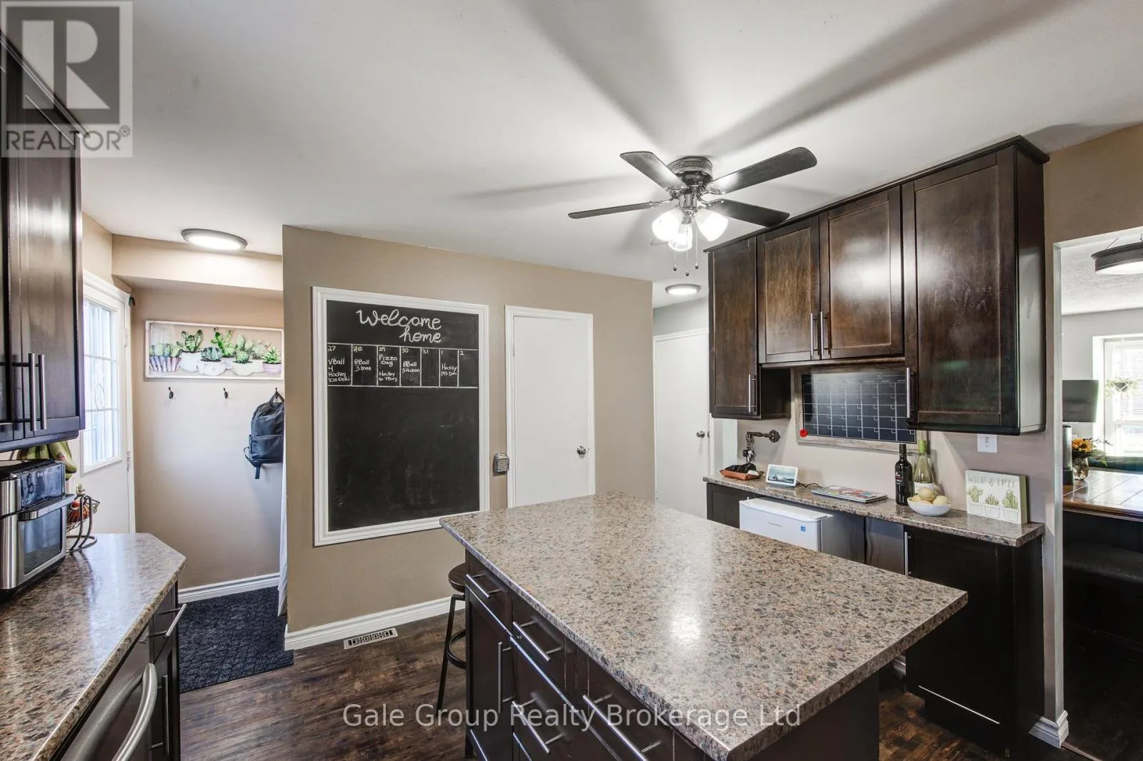 2 - 1193 NELLIS STREET, #2